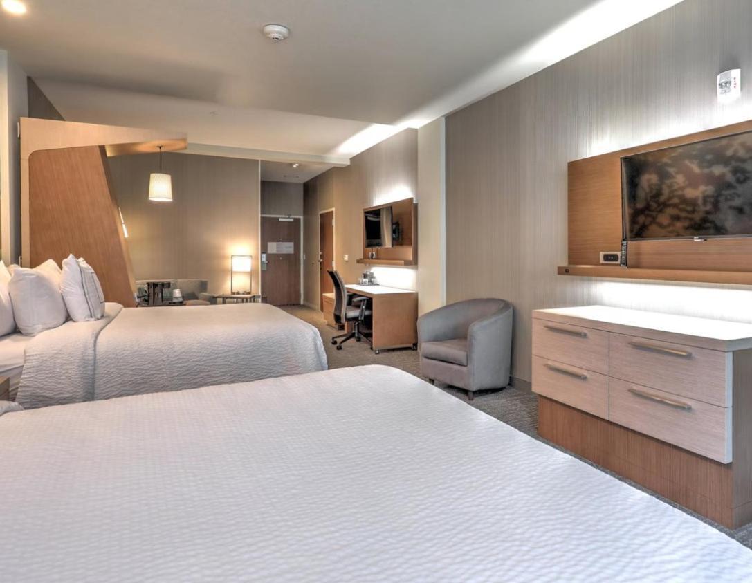 Courtyard By Marriott Deptford Otel Almonesson Dış mekan fotoğraf